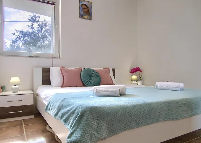 Oasis Tajci Appartement